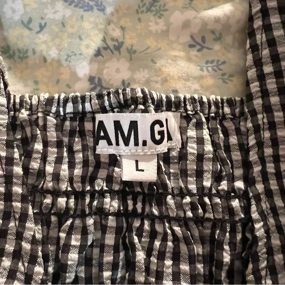 I.AM.GIA Gingham Tie Crop Top Large - Picture 4 of 4